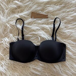 Skims Fits Everybody Strapless Bra Onyx Size 34B
